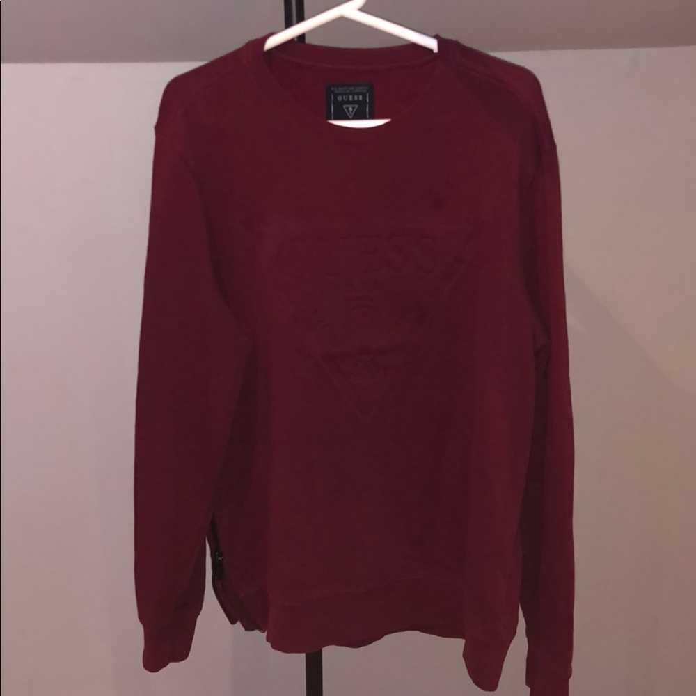 GUESS LOGO MAROON SWEATSHIRT
